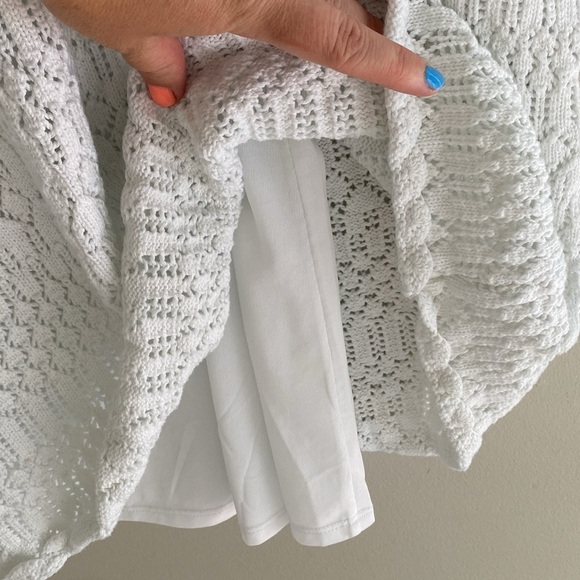 Axcess white knit boho sleeveless v-neck top size 3 - Picture 6 of 7